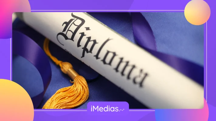 Micro-credenciales vs título universitario completo: cuál es la mejor inversión para tu desarrollo profesional